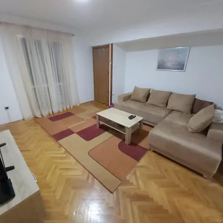 Bis Apartman Apartment *